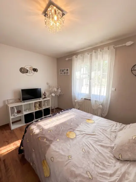 Villa avec piscine privée et jacuzzi à Monclar-de-Quercy : photo 7