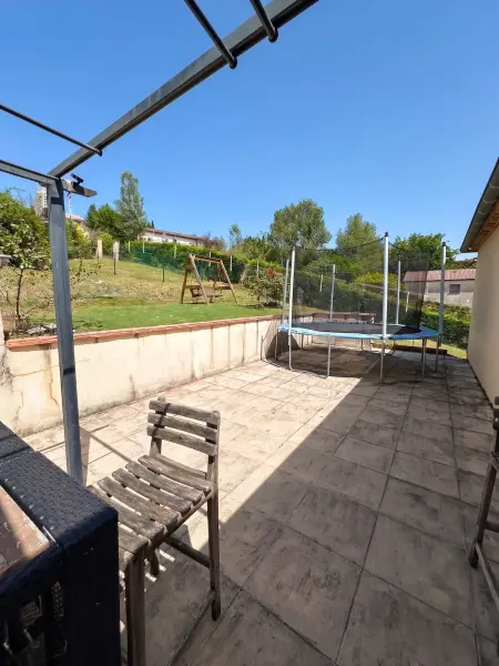 Villa avec piscine privée et jacuzzi à Monclar-de-Quercy : photo 11