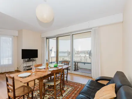Le Clémenceau – Appartement face à la mer, Dinard : photo 3