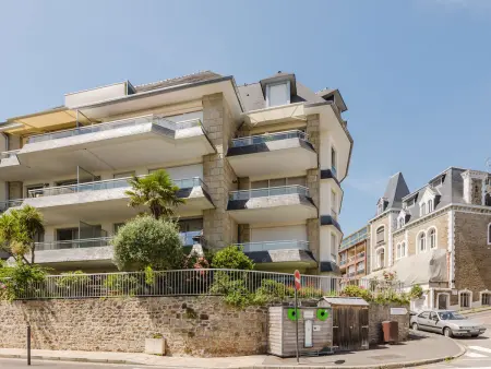 Le Clémenceau – Appartement face à la mer, Dinard : photo 7