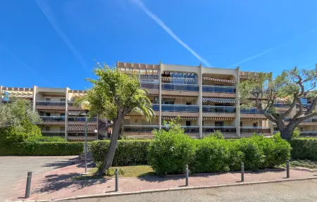 Location appartement à Golf Juan