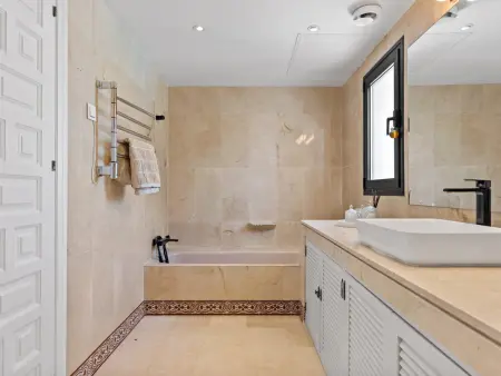 Casa Palm – Maison 3 chambres Los Naranjos, Marbella : photo 16