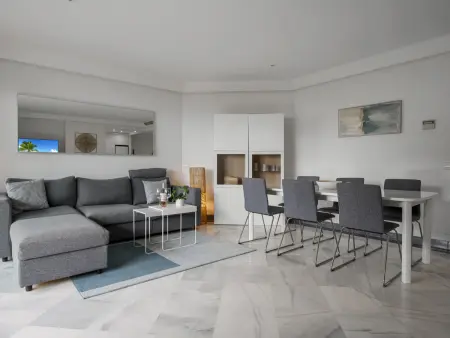 Appartement 2 chambres vue mer, terrasse Marbella : photo 5