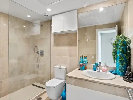 Appartement moderne, vue mer - 6 pers., Appartement 6 personnes à Marbella : photo 20