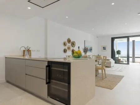 Sunshine Penthouse - Terrasse vue mer et montagne : photo 6