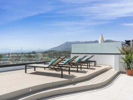 Sunshine Penthouse - Terrasse vue mer et montagne : photo 26