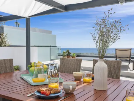 Sunshine Penthouse - Terrasse vue mer et montagne : photo 28