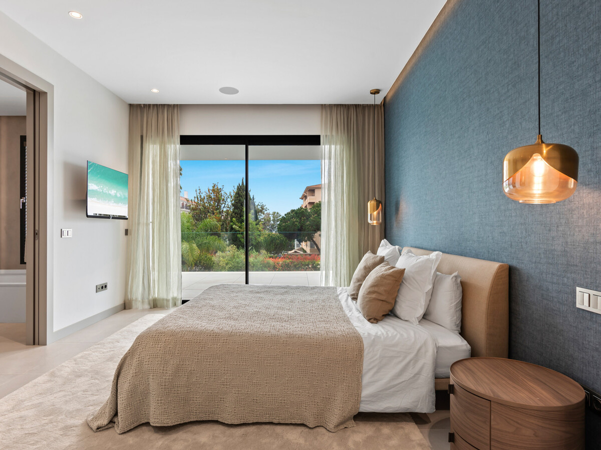 Villa moderne 5 chambres avec piscine privée - Marbella - Photo 20