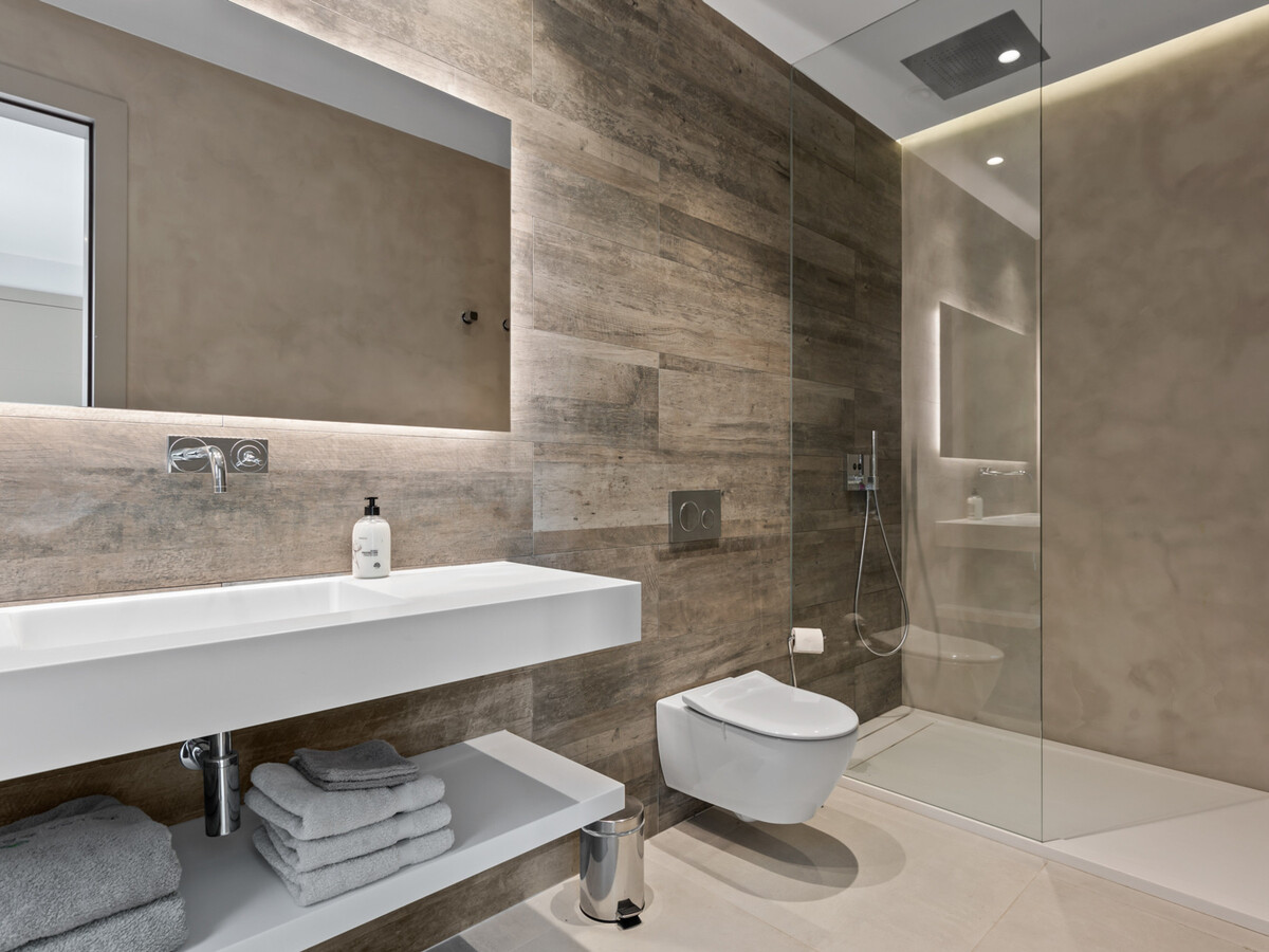 Villa moderne 5 chambres avec piscine privée - Marbella - Photo 30