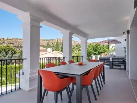 Villa Cortes, 4 chambres avec piscine chauffée à Benahavís : photo 11