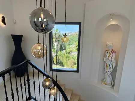 Villa Cortes, 4 chambres avec piscine chauffée à Benahavís : photo 18