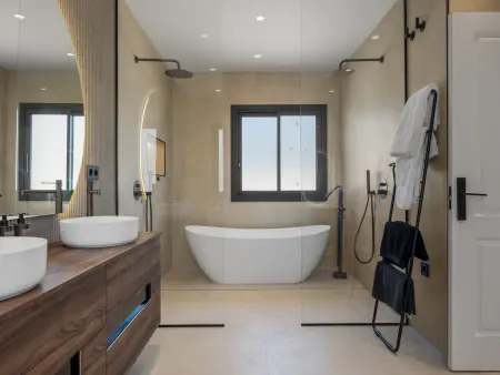 Villa Cortes, 4 chambres avec piscine chauffée à Benahavís : photo 20
