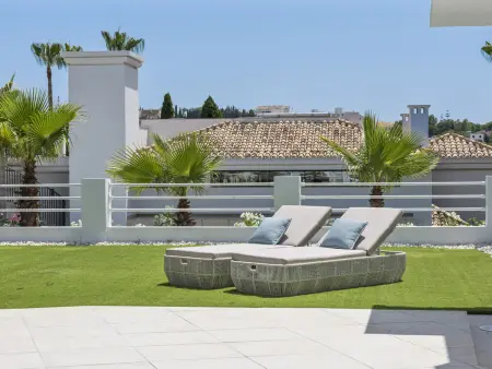 Villa La Colina : 6 chambres, piscine privée à Marbella : photo 26