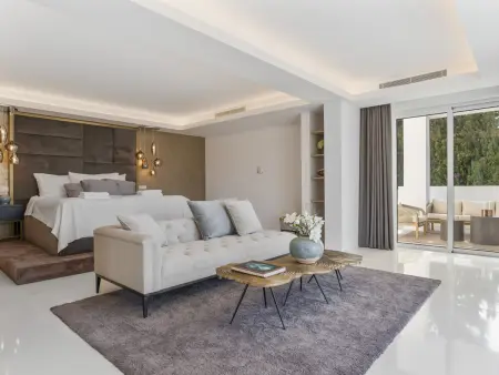 Villa La Colina : 6 chambres, piscine privée à Marbella : photo 30