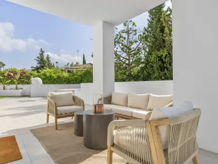 Villa La Colina : 6 chambres, piscine privée à Marbella : photo 32