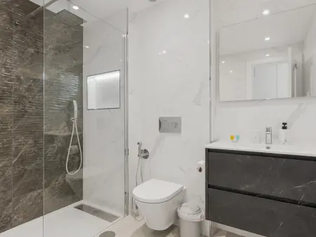 4 chambres à Nueva Andalucía, terrasse et piscine : photo 11