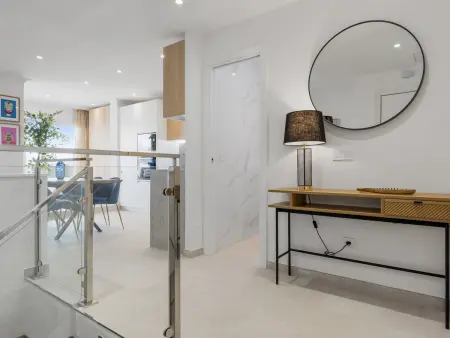 4 chambres à Nueva Andalucía, terrasse et piscine : photo 15