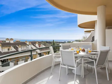 4 chambres à Nueva Andalucía, terrasse et piscine : photo 19