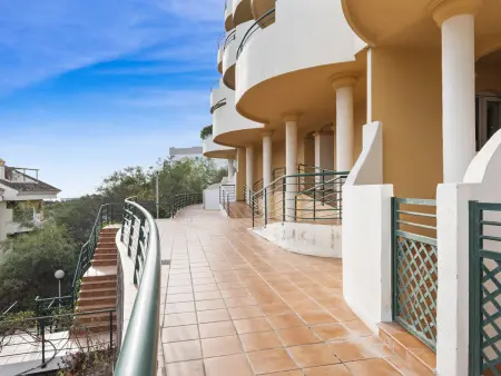 4 chambres à Nueva Andalucía, terrasse et piscine : photo 24