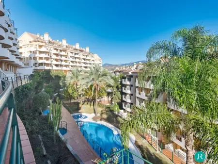 4 chambres à Nueva Andalucía, terrasse et piscine : photo 26