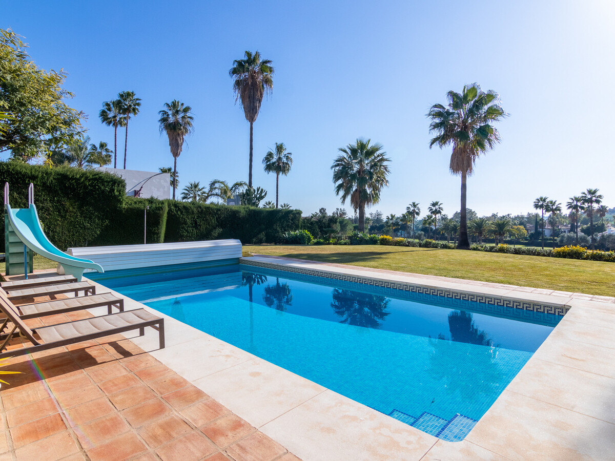 Villa Los Naranjos – 4 ch., piscine, vue golf - Photo 4