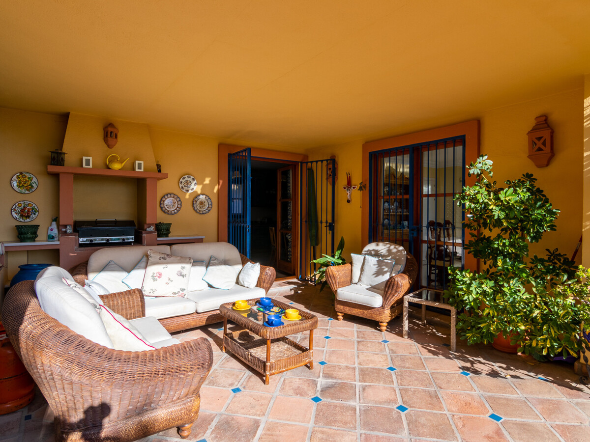 Villa Los Naranjos – 4 ch., piscine, vue golf - Photo 11
