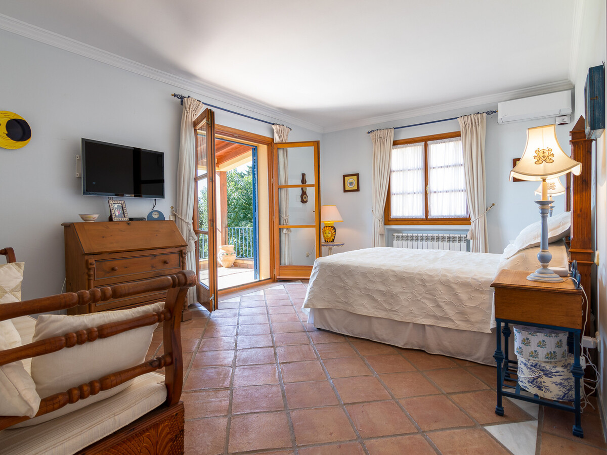 Villa Los Naranjos – 4 ch., piscine, vue golf - Photo 22