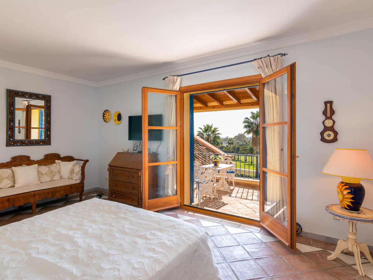 Villa Los Naranjos – 4 ch., piscine, vue golf - Photo 23