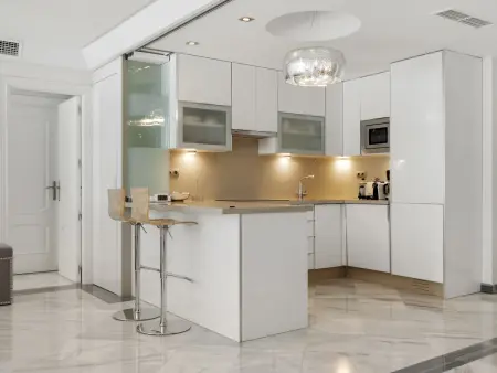 Appartement 4 chambres, Golden Mile, accès direct plage : photo 6