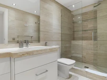 Appartement 4 chambres, Golden Mile, accès direct plage : photo 15