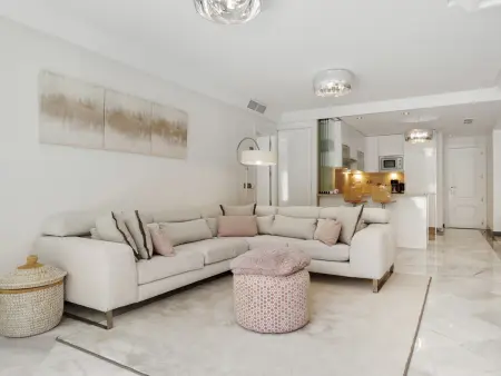 Appartement 4 chambres, Golden Mile, accès direct plage : photo 17