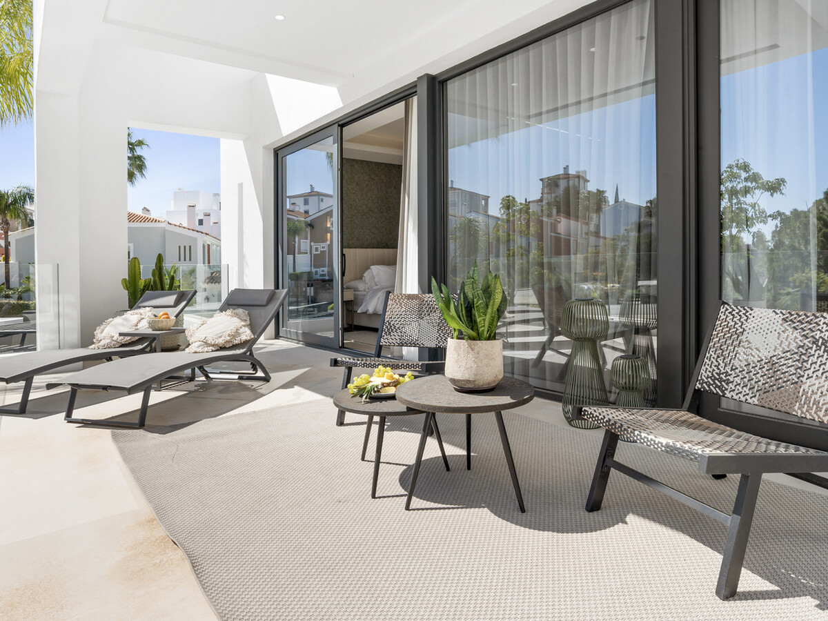 Villa 4 chambres avec piscine 12m et jacuzzi terrasse - Photo 21