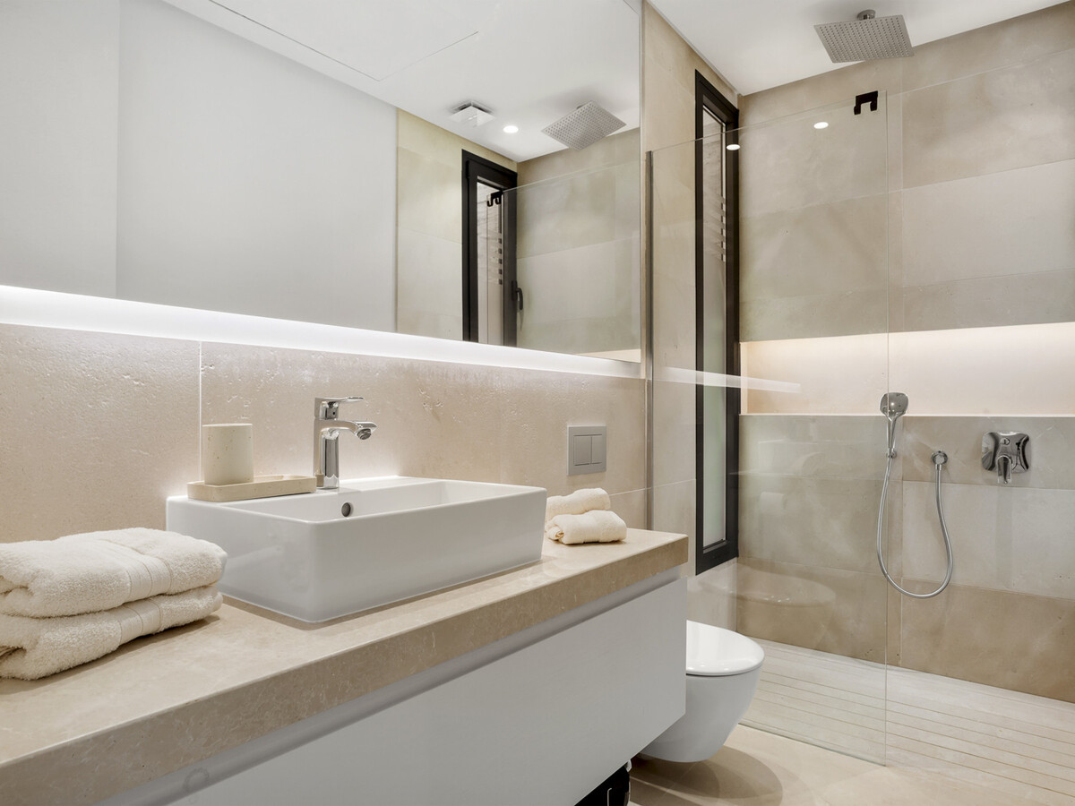 Villa 4 chambres avec piscine 12m et jacuzzi terrasse - Photo 24