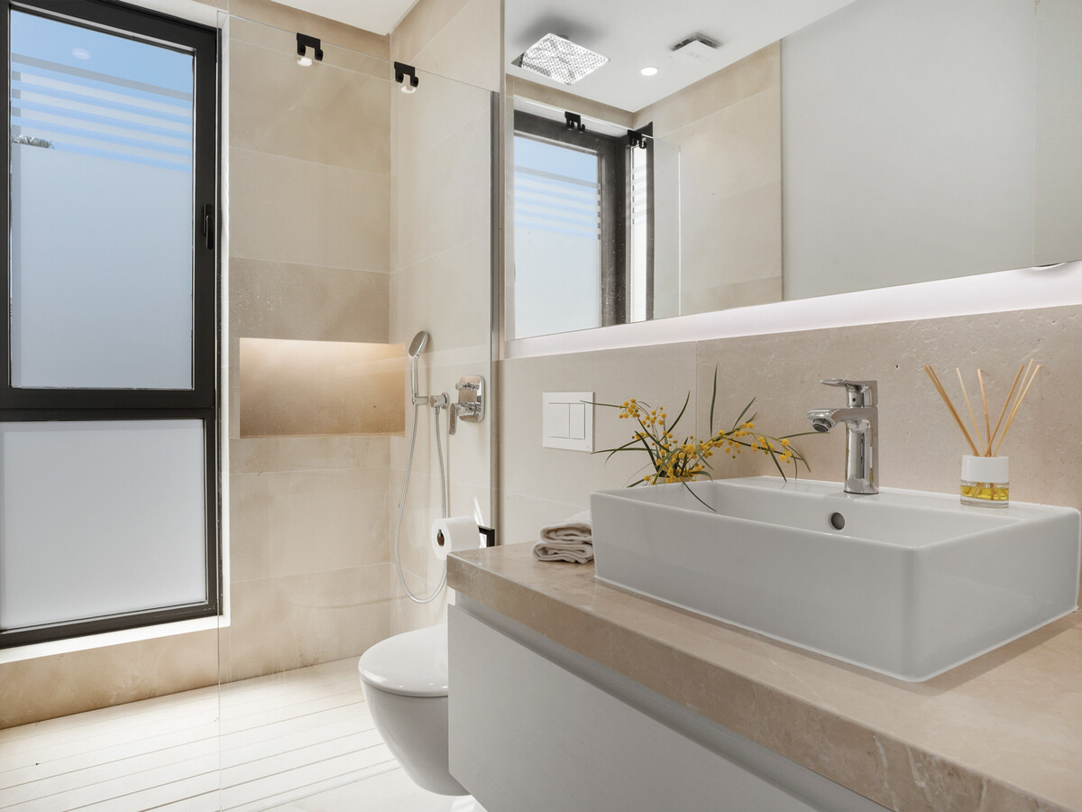 Villa 4 chambres avec piscine 12m et jacuzzi terrasse - Photo 26