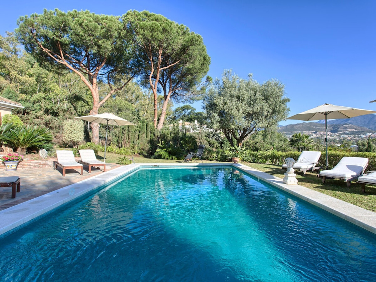 Villa 5 chambres avec piscine chauffée à Marbella - Photo 4