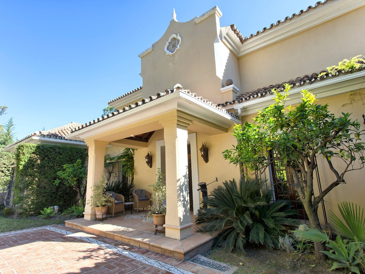 Villa 5 chambres avec piscine chauffée à Marbella - Photo 8