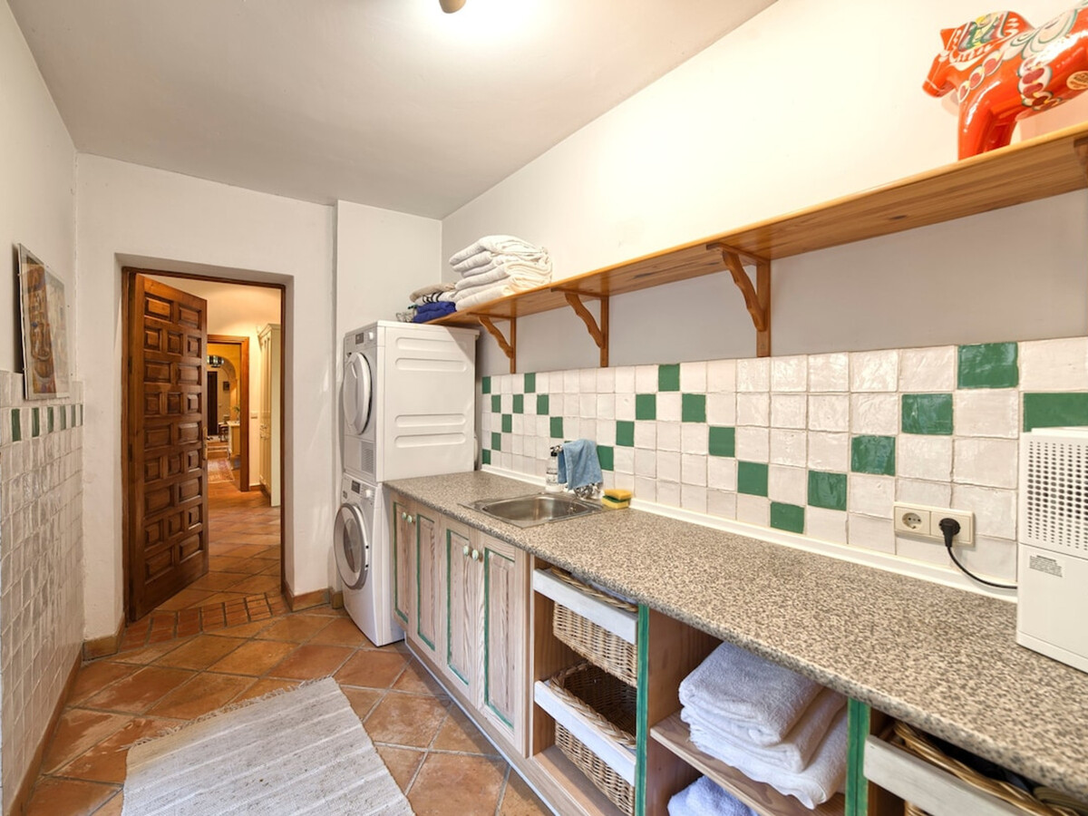 Villa 5 chambres avec piscine chauffée à Marbella - Photo 21