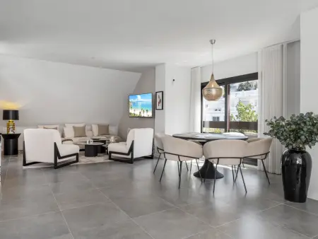 Location appartement à Marbella Nueva Andalucia, Penthouse lumineux avec multiple piscines communes - 8 pers.