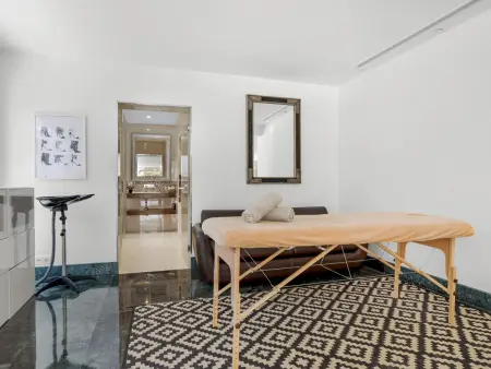 Villa Golds - 7 chambres, piscines et spa sur la Golden Mile : photo 18