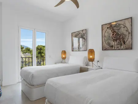 Penthouse duplex 4 chambres, terrasse panoramique à Marbella : photo 14