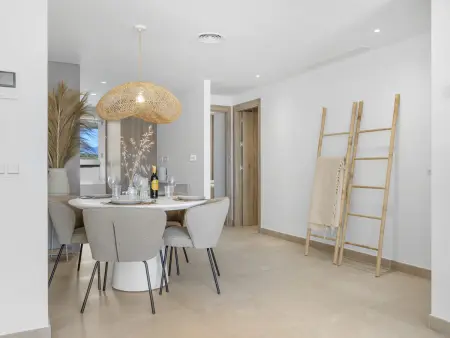 Feliz Penthouse – Terrasse 70 m², vue mer et golf : photo 8
