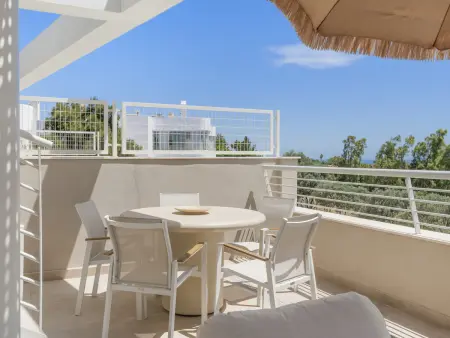 Feliz Penthouse – Terrasse 70 m², vue mer et golf : photo 18