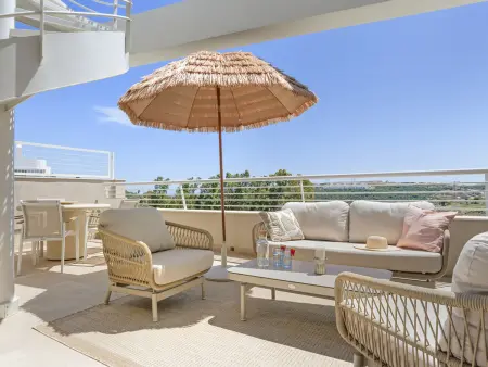 Feliz Penthouse – Terrasse 70 m², vue mer et golf : photo 20