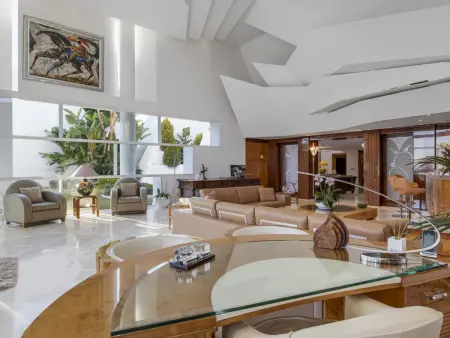 Villa 830 m² avec piscine privée et vue golf à Marbella : photo 16