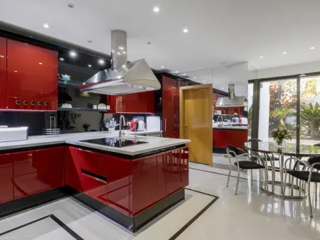Villa 830 m² avec piscine privée et vue golf à Marbella : photo 21