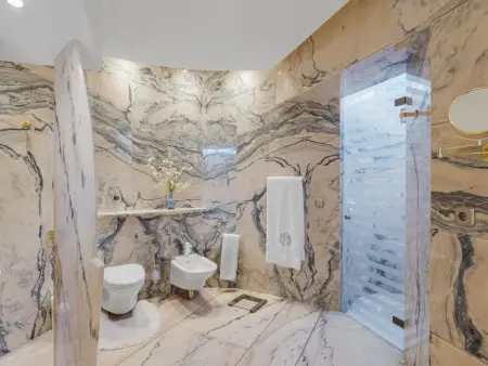 Villa 830 m² avec piscine privée et vue golf à Marbella : photo 27