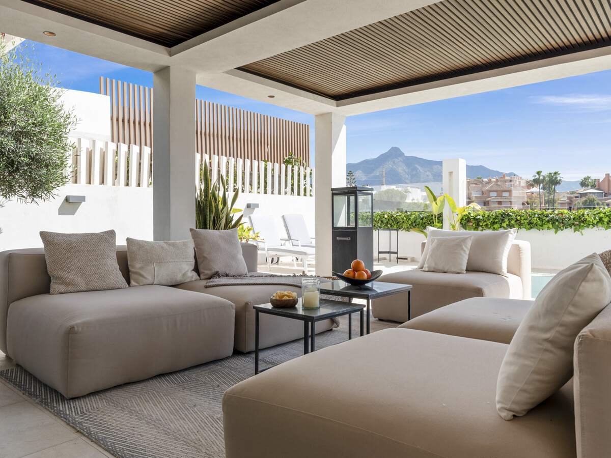 Villa Celeste, 4 chambres avec piscine à Nueva Andalucía - Photo 9