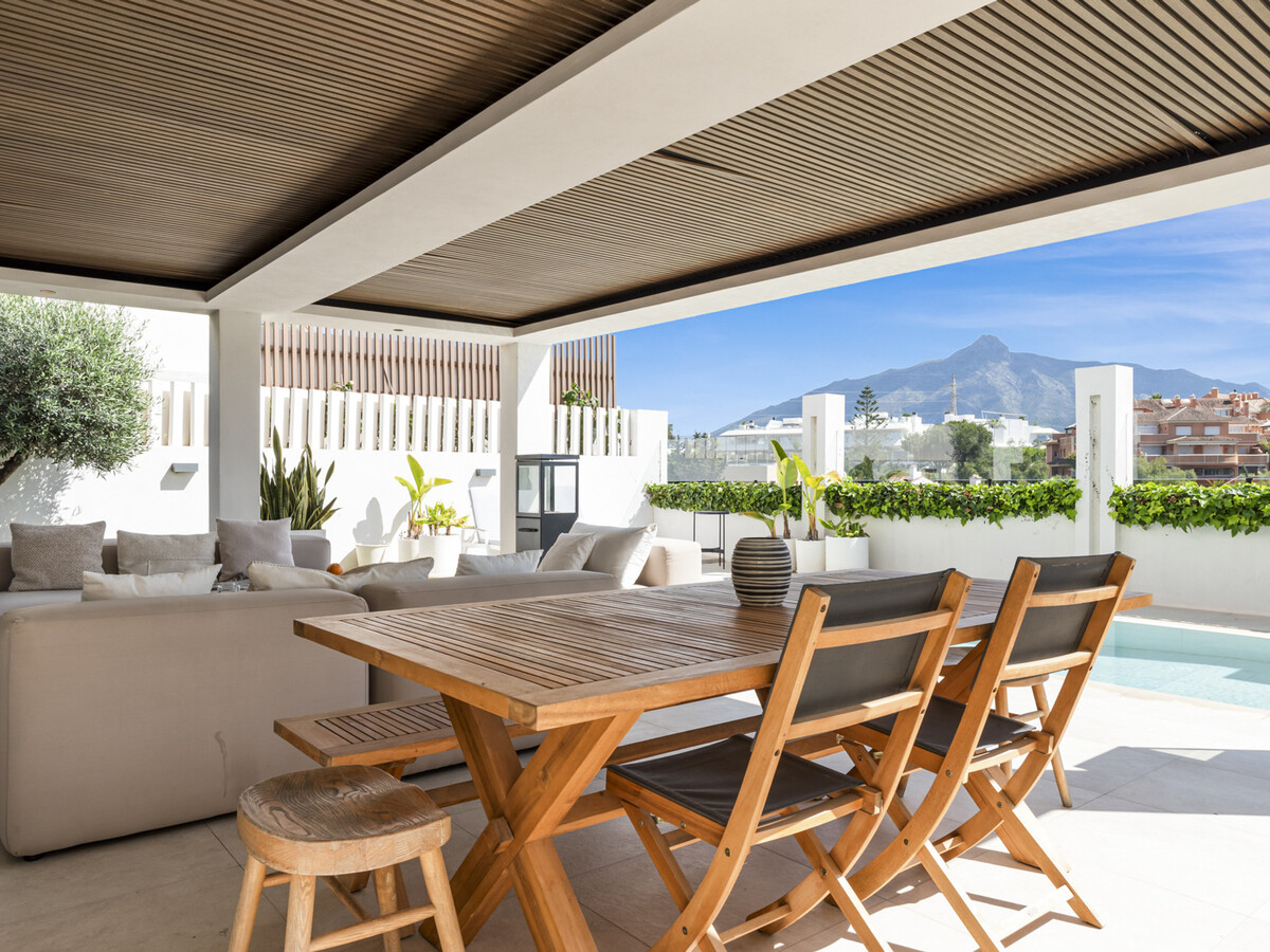 Villa Celeste, 4 chambres avec piscine à Nueva Andalucía - Photo 11