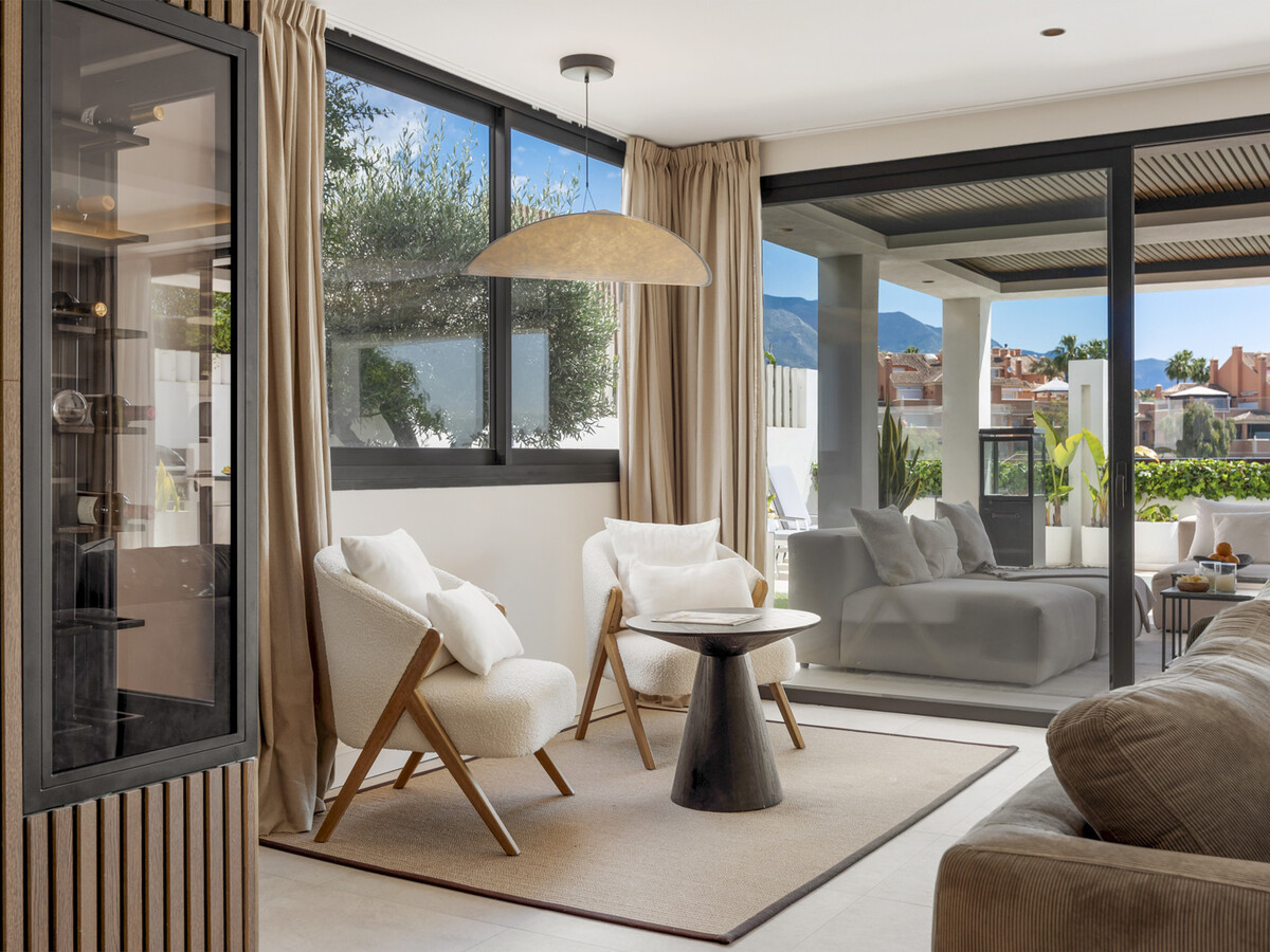 Villa Celeste, 4 chambres avec piscine à Nueva Andalucía - Photo 16
