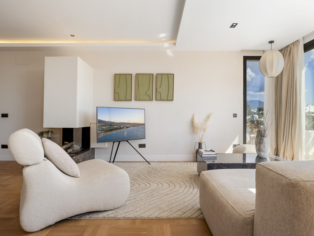 Villa Celeste, 4 chambres avec piscine à Nueva Andalucía - Photo 23